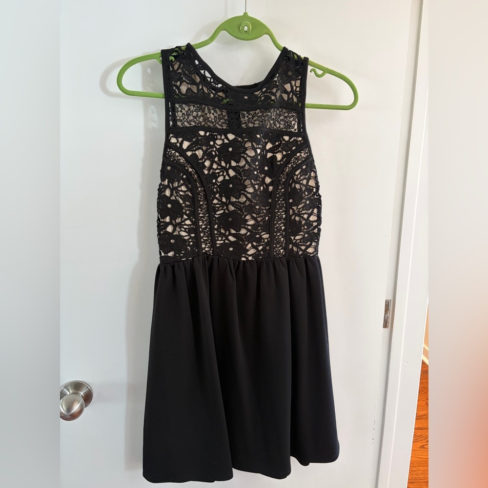 Xhilaration Black and Beige Dress